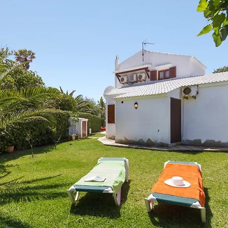 Villa Gerard Villa, Cala Blanca *