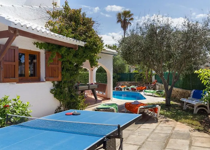 Gerard Villa, Cala Blanca فيلة *