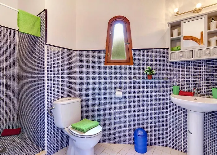 Willa Gerard Villa, Cala Blanca *